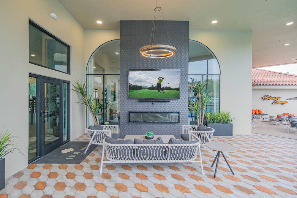 ROVE LIVING/KL - Hideaway North Scottsdale