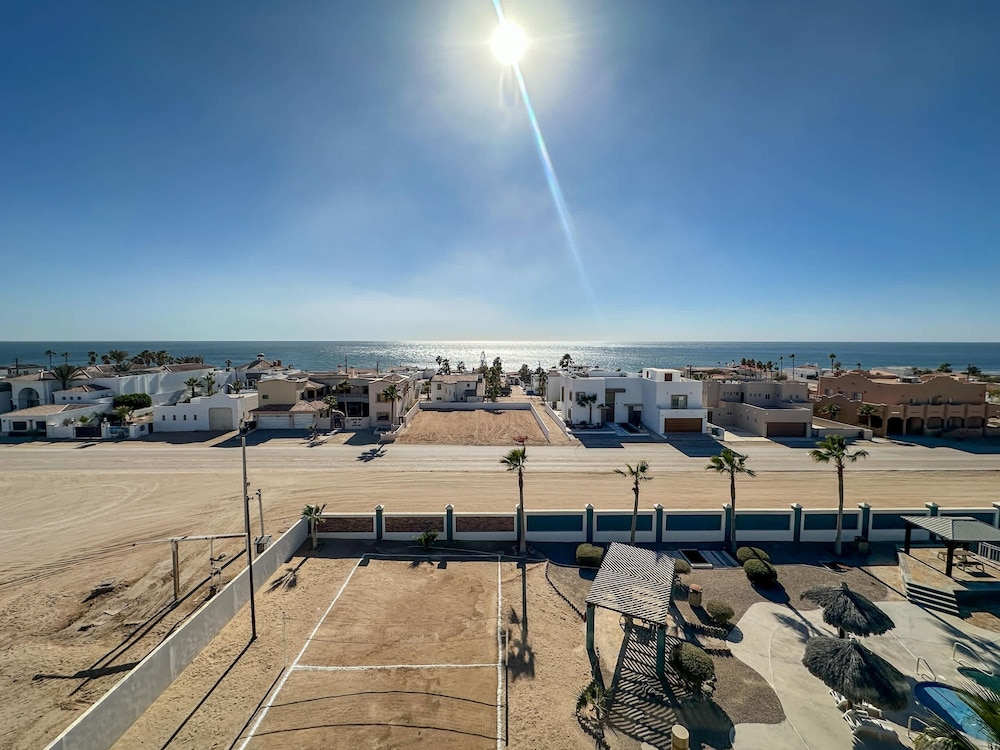 2BR Sunset Escape for Families