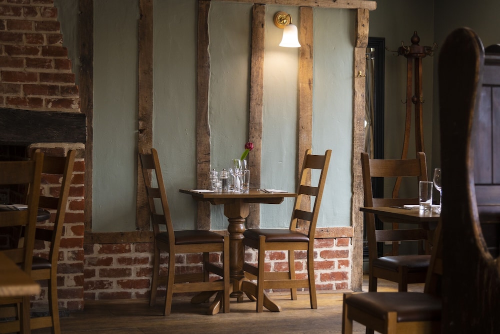The Red Lion Inn