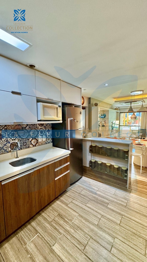 La Fleur Collection Vacation Homes