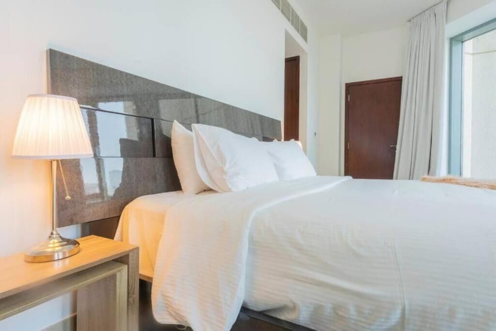 BellaVista-1BR Huge Terrace  29Boulevard
