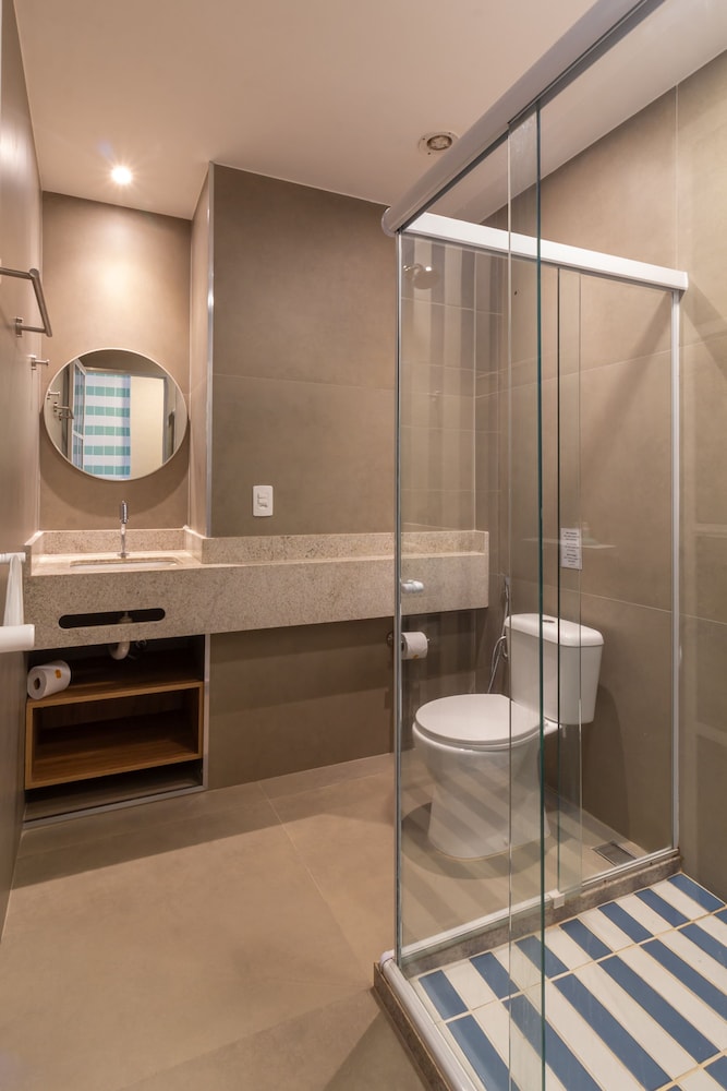 Sea View and Balcony With Bathtub Q4