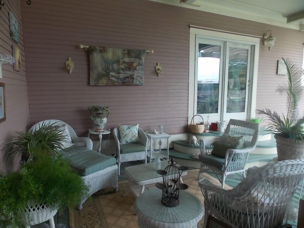 Wyman House Bed and Breakfast