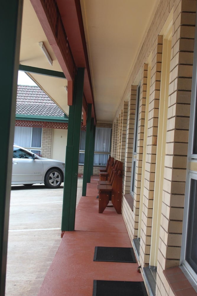 Garden City Motor Inn