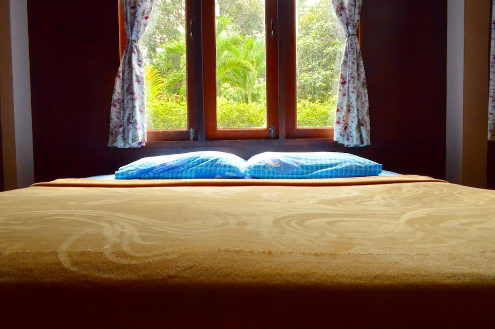 Love Station Hostel