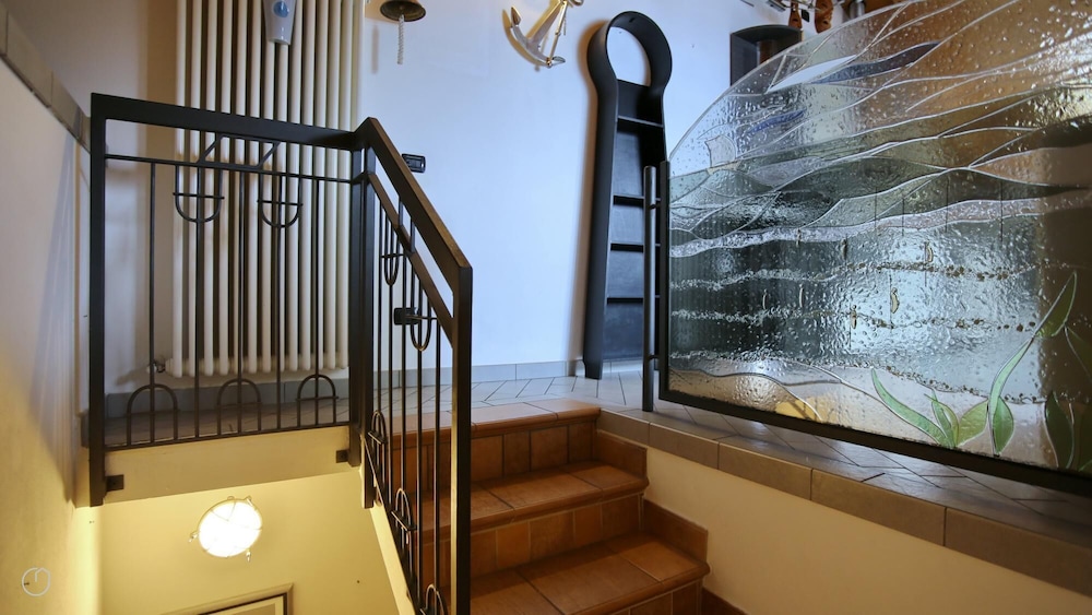 Pizzo Gordona 19 B in Argegno view 3