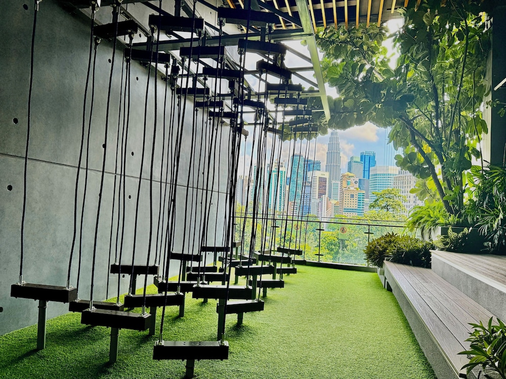 Ceylonz Suites KLCC by Green Orchid