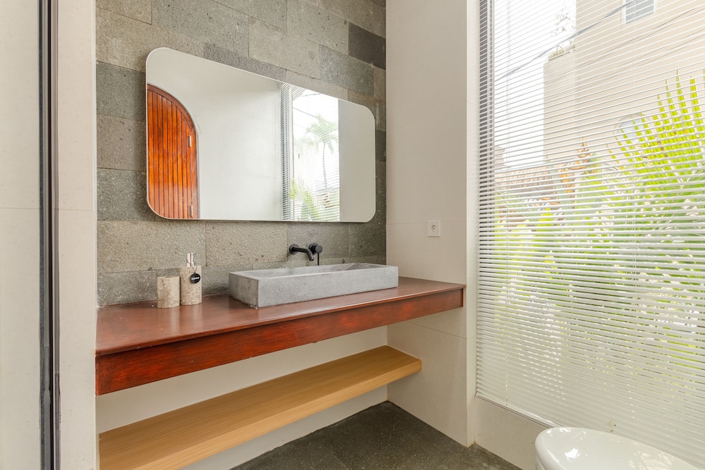 Stylish 3BR Villa La Greesa by OriVista