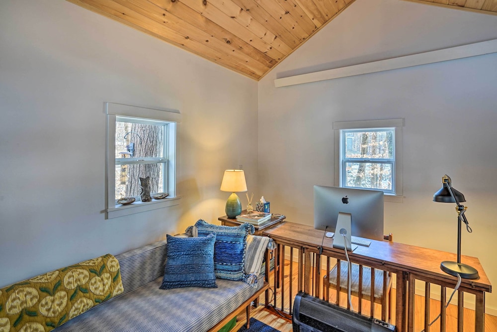 Brattleboro Vacations - Cozy Falls Brook Cabin: Hike  Swim On-site! - Property Image 21