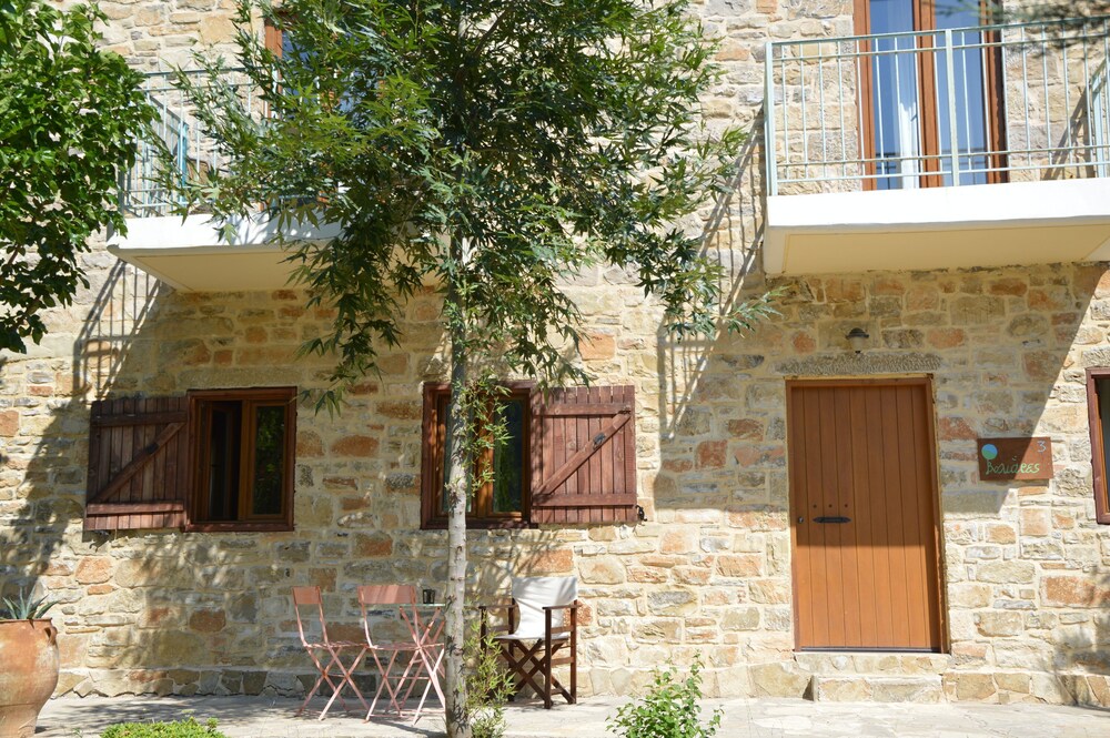 Akros Oreon Green Small Hotel view 2