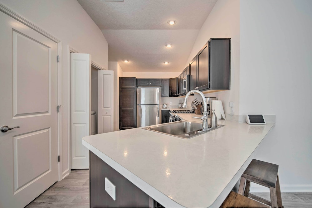 Home in The Villages Near Town Centers! view 4