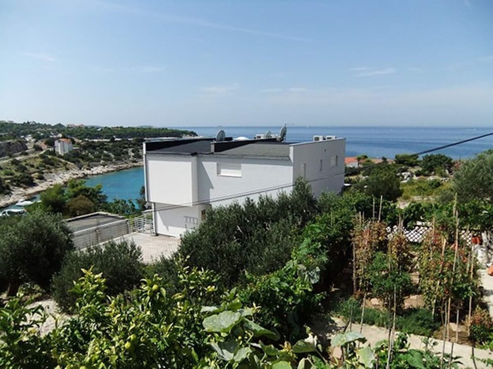 Apartment in Dolac Near the Sea view 3