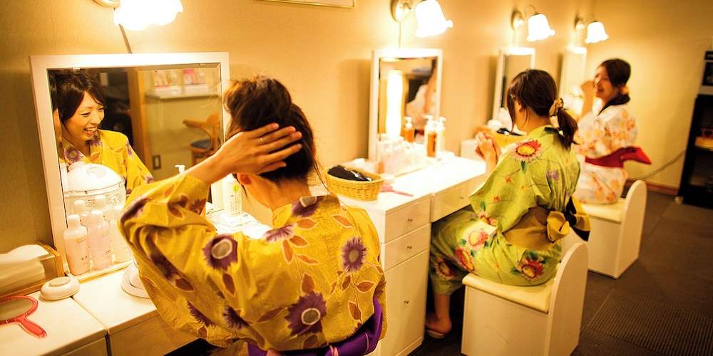 Yukei no Yado Umi no Yurikago Hagikomachi