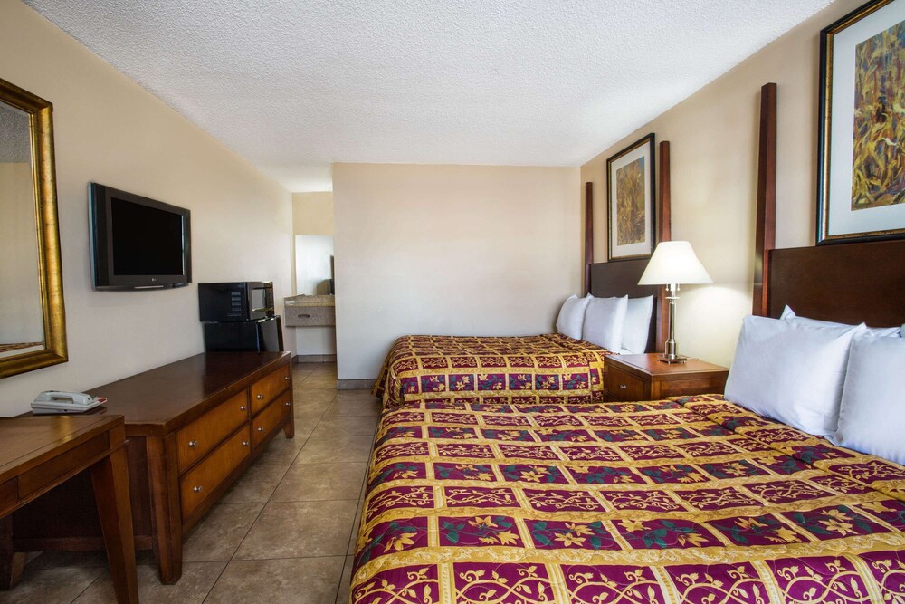 Knights Inn Orlando