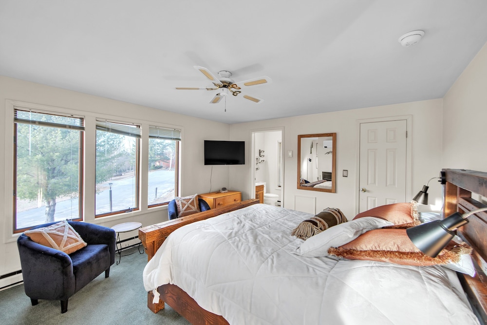 Little Cloud 10m Retreat With Adirondack Charm 1 Bedroom Townhouse by The Summit at Gore Mountain