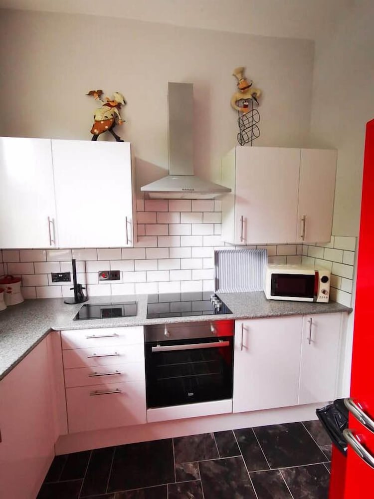 The Victorian Lodge