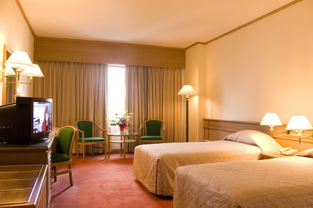 FuramaXclusive Pratunam Park Hotel