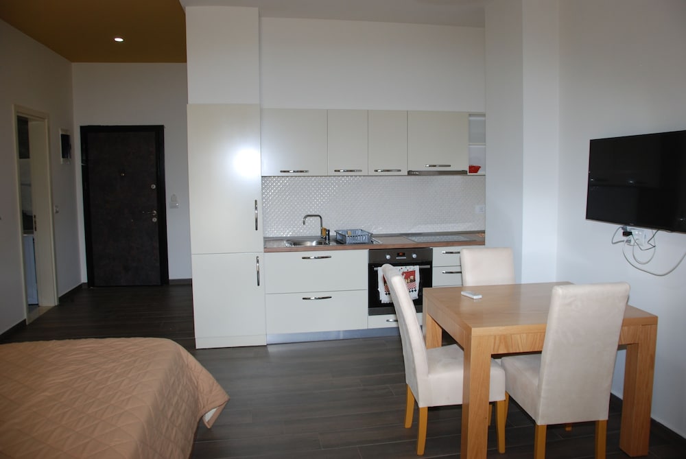 Sunrise Luxury Apartments