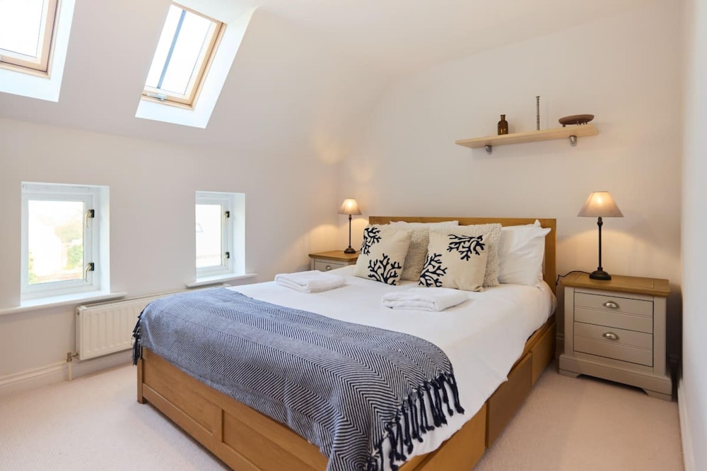 The Bourton-on-the-water Place - Lovely 5bdr House With Parking Garden view 4