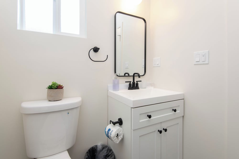 Superb Apartment near Dodger