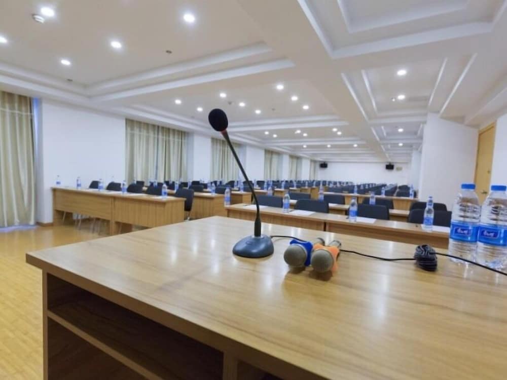 GreenTree Inn Hefei Feixi County South Jinzhai Road Jinyun International Hotel