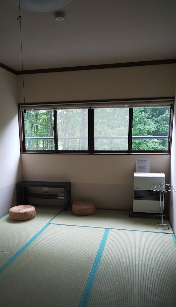 Sekkasai Lodge