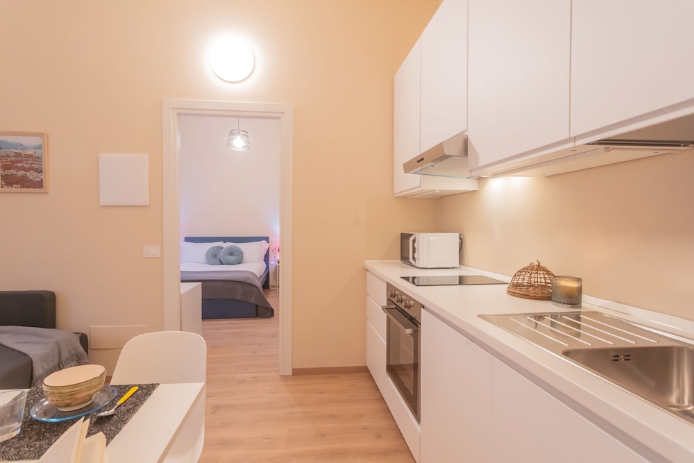Simar Apartments Nearby Como S G Train Station photo 5