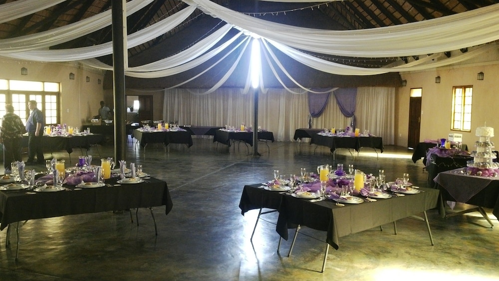 meeting & event spaces