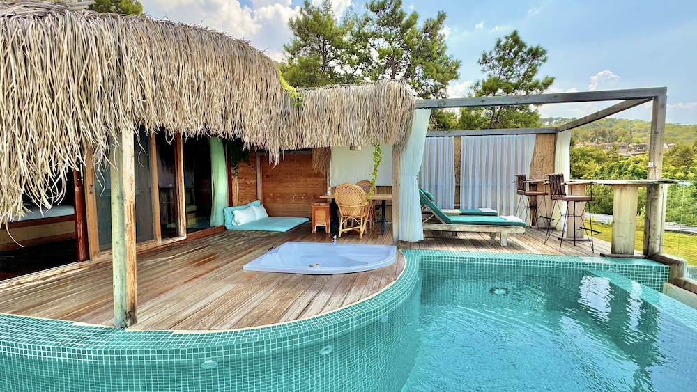 Seaview Faralya Butik Otel - Image 41