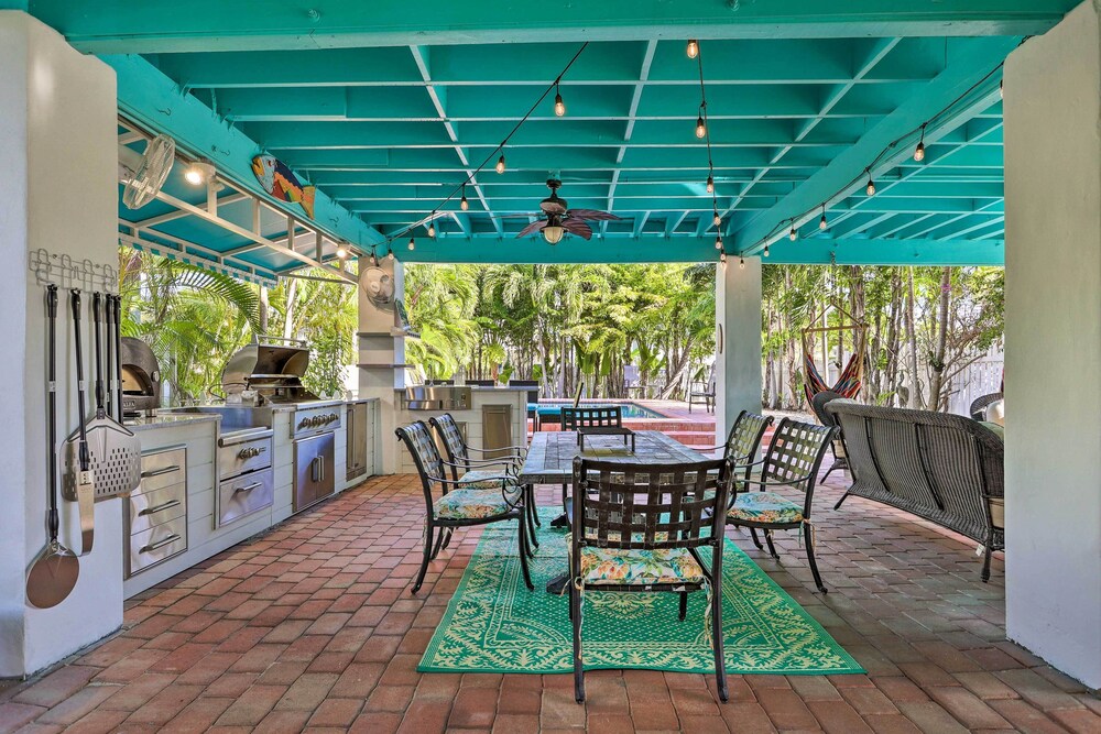 Key Largo Paradise w/ Heated Pool & Hot Tub!
