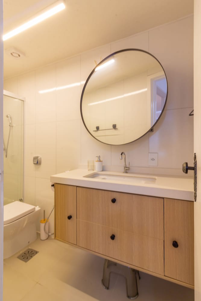 Your Complete Retreat in Barra da Tijuca Av702
