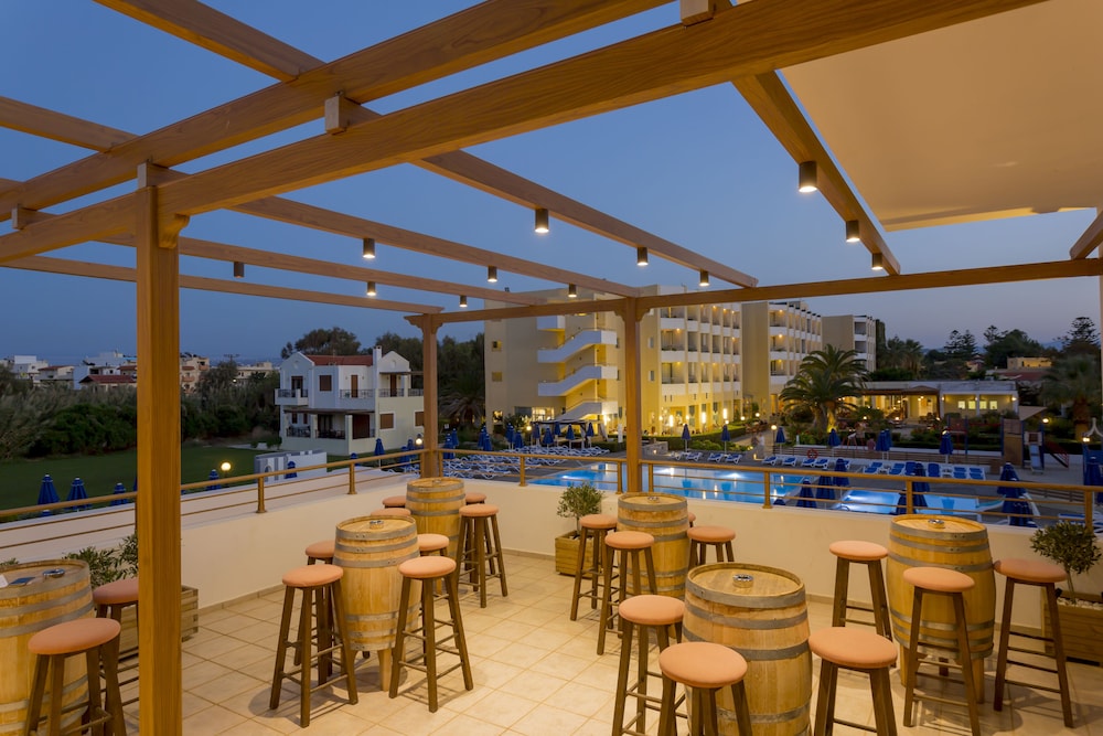 Dessole Dolphin Bay Resort – All Inclusive