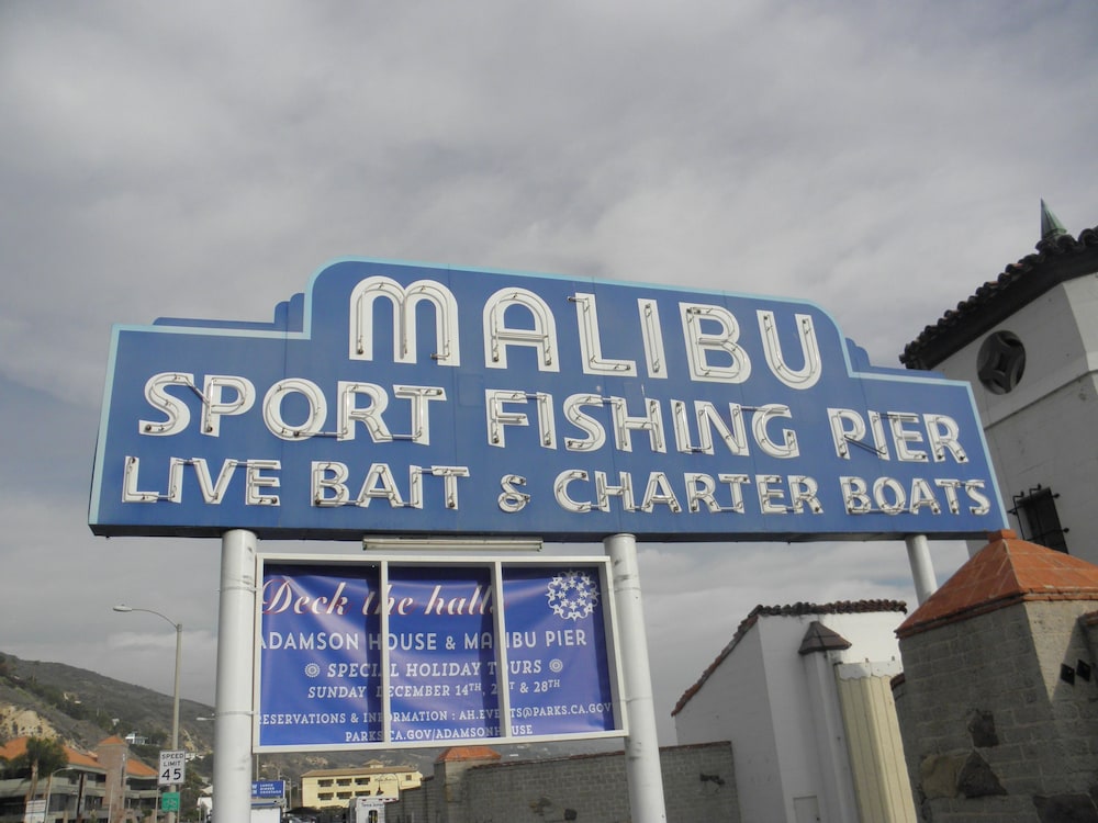 Malibu Beach Paradise Apartments
