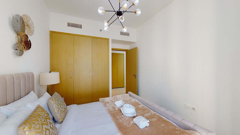 Primestay - Creekside Residences - Creek