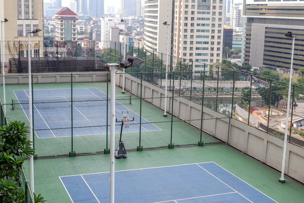 Good Deal And Restful 1Br At Apartment Thamrin Residence