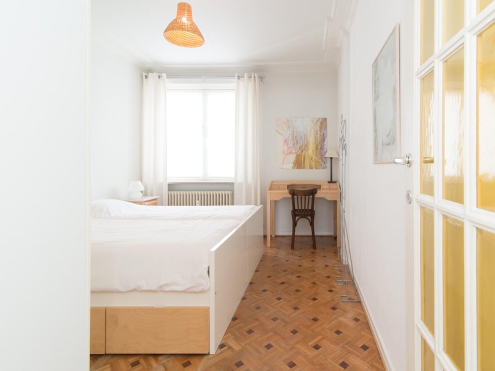 Charming Apartment Near the Beach