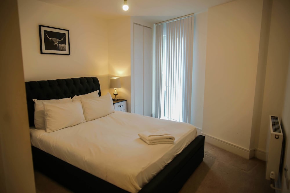 Executive 2 Bed Apartment