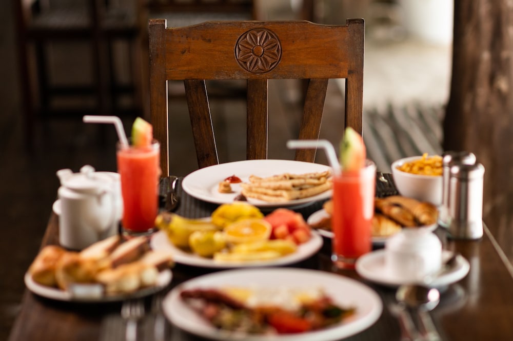 Hakuna Majiwe Beach Lodge
