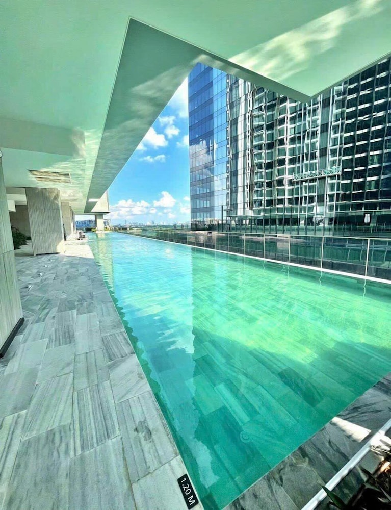 Metropole The Crest Thu Thiem Apartment