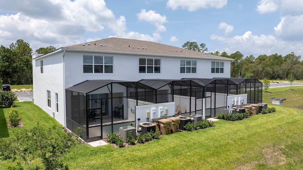 Family Friendly w Pool Near Disney at Serenity 1420
