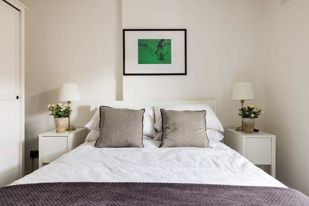Modern Duplex Near Oxford Street
