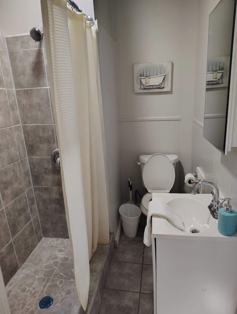 29th Street Ensley Heights Hideaway 1