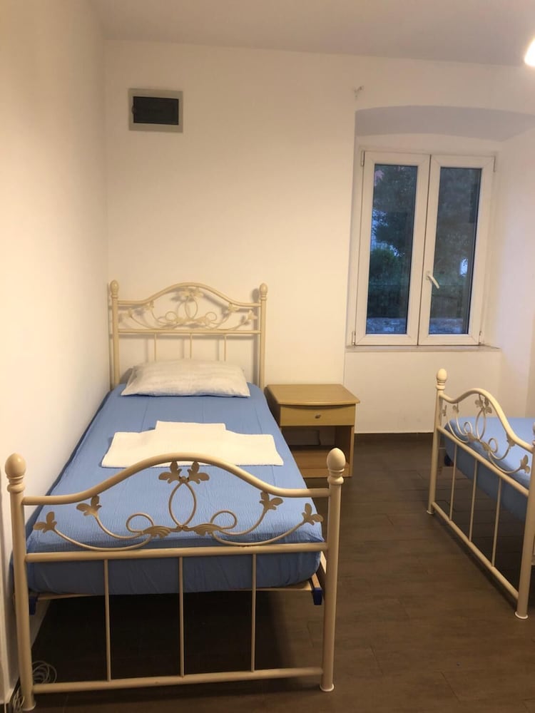 Rooms Villa Garden - Hostel