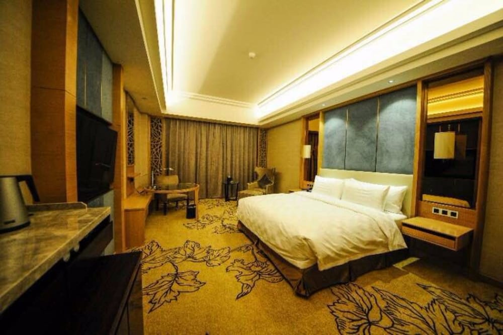 Jinan Luxury Blue Horizon Hotel