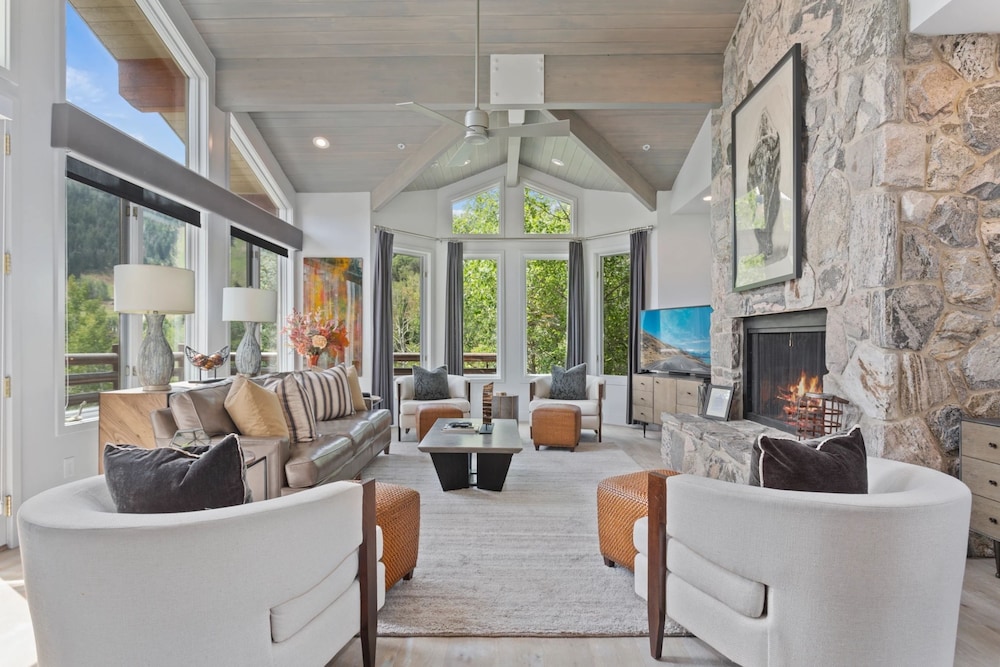 Trail's End Lodge at Deer Valley Resort - Four Bedroom Residence with Spa #15 4 Condo