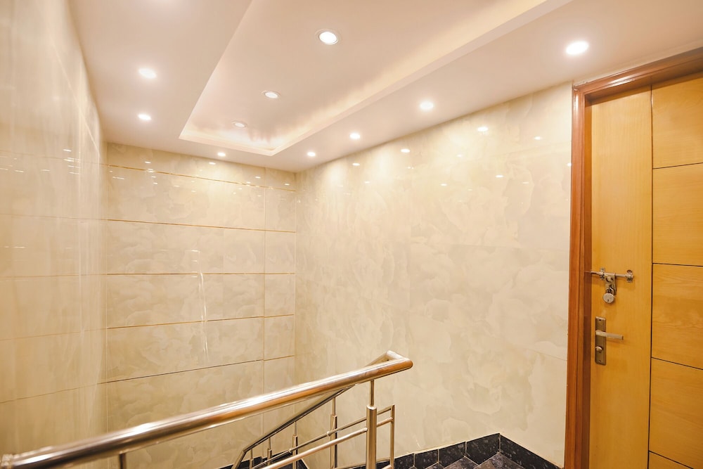 Fabhotel Grand Shiva