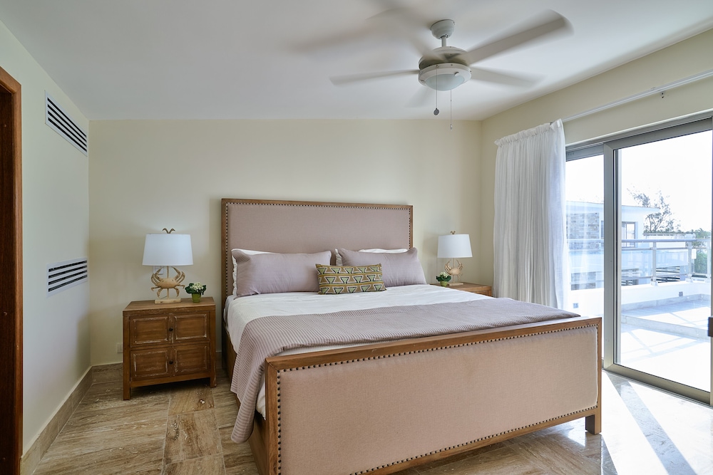 Costa Atlantica Beach Condos