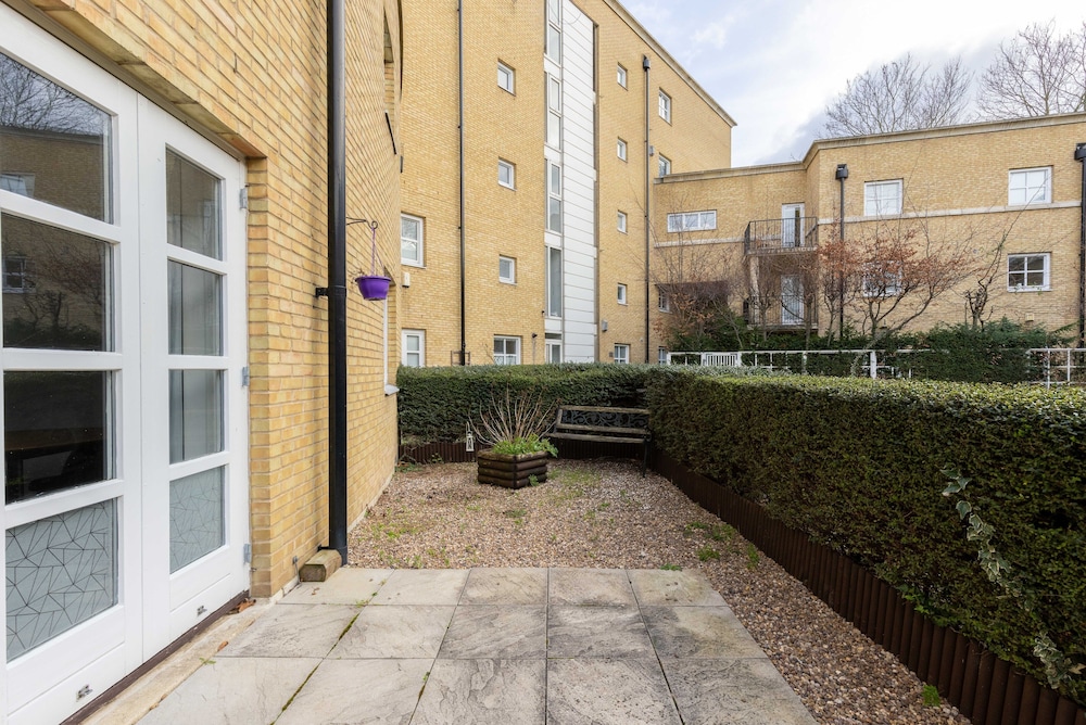 The Rotherhithe Apartments