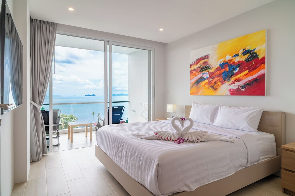 2bed SeaView Apartment in Bang Por KBR36