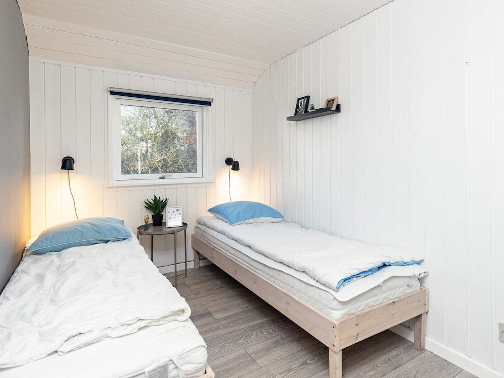 8 Person Holiday Home in Hals view 5